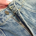 Джинсы Miu Miu Артикул LUX-132167. Вид 5