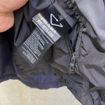 Двусторонняя ветровка Prada Артикул LUX-132572. Вид 6