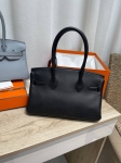 Сумка женская  Birkin Shoulder Light 29 cm Hermes Артикул LUX-132595. Вид 4
