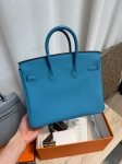 Сумка женская s Birkin, 25 , GHW Togo  Hermes Артикул LUX-132634. Вид 2
