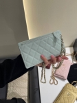 Сумочка-чехол Chanel Артикул LUX-132788. Вид 2