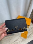 Кошелёк Louis Vuitton Артикул LUX-132943. Вид 1