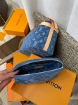 Косметичка  Louis Vuitton Артикул LUX-133007. Вид 3