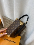 Несессер  Louis Vuitton Артикул LUX-133010. Вид 2