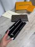 Кошелёк Louis Vuitton Артикул LUX-133221. Вид 3