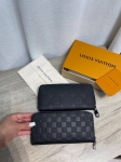 Кошелёк Louis Vuitton Артикул LUX-133218. Вид 1