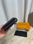 Кошелёк Louis Vuitton Артикул LUX-133215. Вид 4