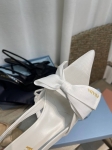 Туфли  Prada Артикул LUX-133440. Вид 4
