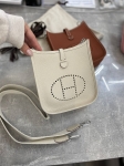 Сумка женская Evelyne mini Hermes Артикул LUX-133743. Вид 1
