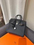 Сумка женская  Birkin 25, Togo  Hermes Артикул LUX-134426. Вид 3
