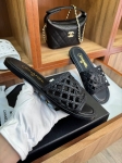 Шлепанцы  Chanel Артикул LUX-134890. Вид 4