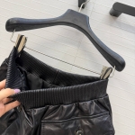 Кожаные шорты Chanel Артикул LUX-135337. Вид 2