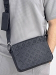 Мессенджер Louis Vuitton Артикул LUX-135359. Вид 3