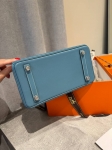 Сумка женская Birkin , 25  Swift Leather Hermes Артикул LUX-135557. Вид 4