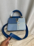 Сумка женская Capucines Louis Vuitton Артикул LUX-135554. Вид 2