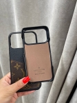 Чехол LV 17 Pro и 17 Pro Max  Louis Vuitton Артикул LUX-136182. Вид 2