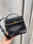 Сумка-кубик  из мягкой телячьей кожи  Celine Артикул LUX-136183. Вид 3