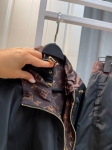 Двусторонний костюм Louis Vuitton Артикул LUX-136261. Вид 7