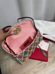 Сумочка -клатч Garavani DeVain с цветной вышивкой Valentino Артикул LUX-136267. Вид 5