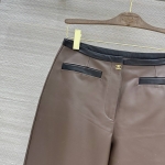 Кожаные брюки  Chanel Артикул LUX-136234. Вид 2
