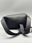 Сумка-слинг Loewe Артикул LUX-136350. Вид 2