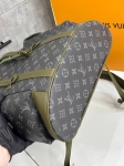 Рюкзак Louis Vuitton Артикул LUX-136351. Вид 2