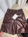 Кожаные шорты Chanel Артикул LUX-136545. Вид 2