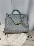  Сумка женская Bottega Veneta Артикул LUX-136914. Вид 1