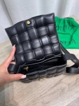 Сумка женская Bottega Veneta Артикул LUX-137250. Вид 3