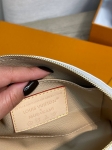 Косметичка  Louis Vuitton Артикул LUX-137909. Вид 3