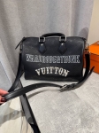 Сумка женская Speedy   Louis Vuitton Артикул LUX-138010. Вид 3