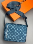 Мессенджер Louis Vuitton Артикул LUX-138082. Вид 1