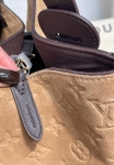 Сумка женская Louis Vuitton Артикул LUX-138113. Вид 3