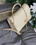 Сумка женская Chanel Артикул LUX-24830. Вид 2