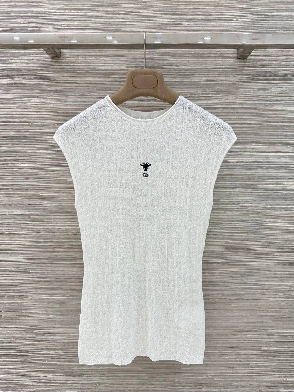 Футболка Christian Dior LUX-132781 фото Футболка Christian Dior Артикул LUX-132781