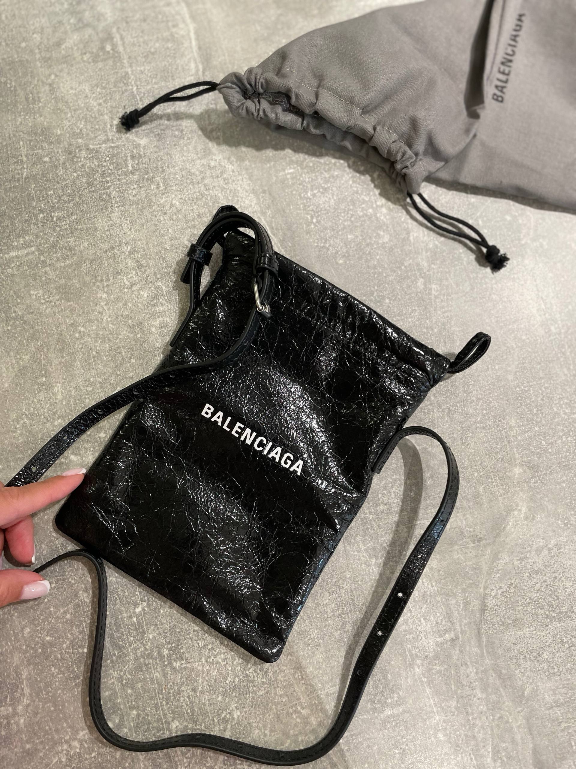 Мини-сумка Balenciaga LUX-132838 фото Мини-сумка Balenciaga Артикул LUX-132838