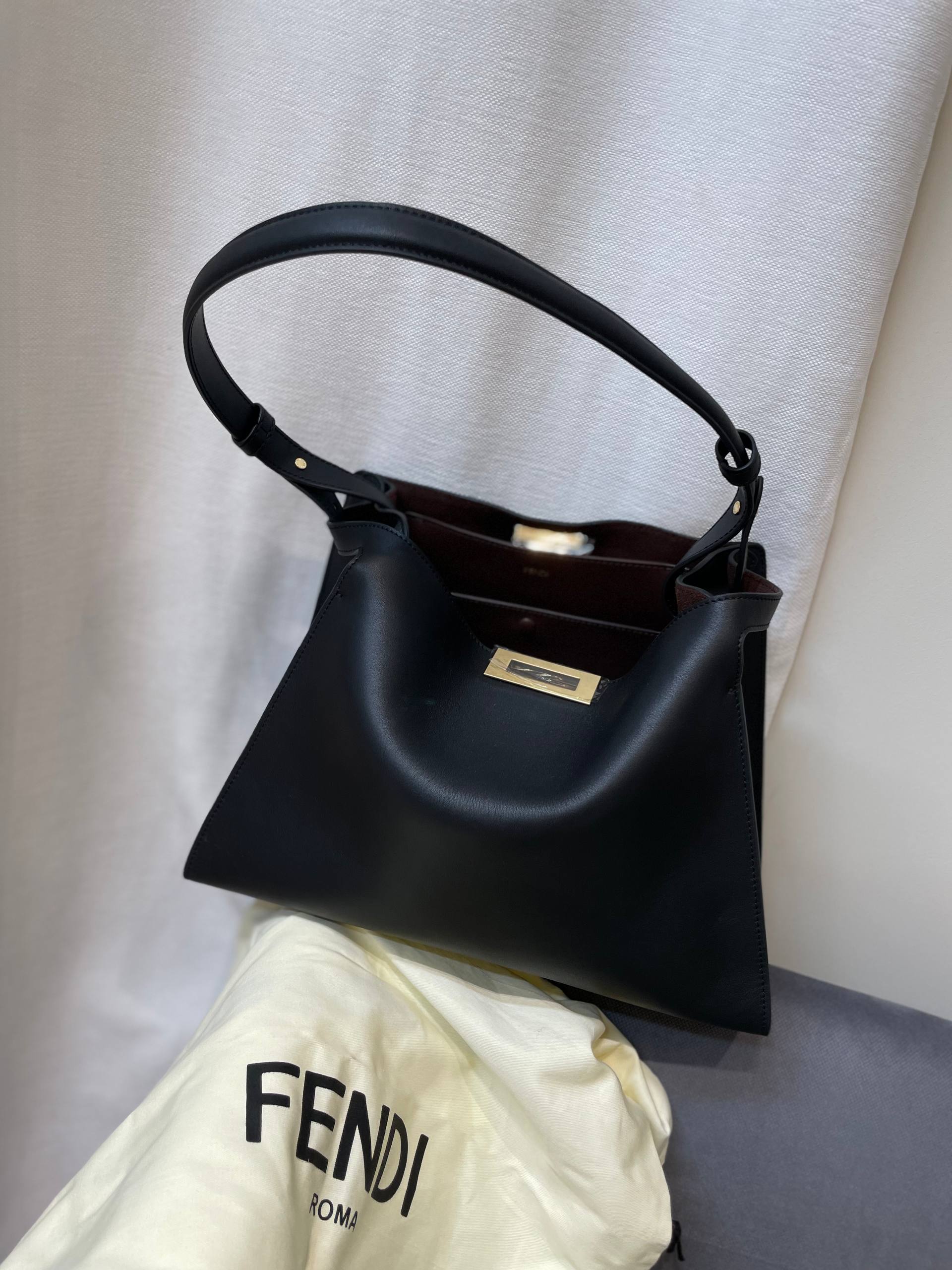 Сумка женская Fendi LUX-133320 фото Сумка женская Fendi Артикул LUX-133320