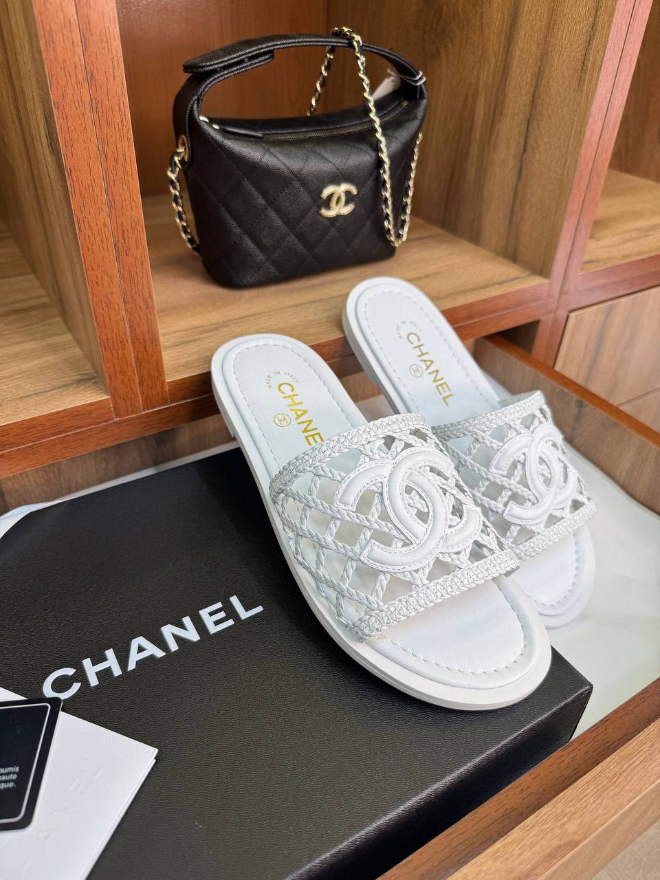 Шлепанцы Chanel LUX-134891 фото Шлепанцы Chanel Артикул LUX-134891