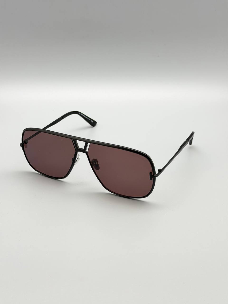 Очки Tom Ford LUX-135404 фото Очки Tom Ford Артикул LUX-135404