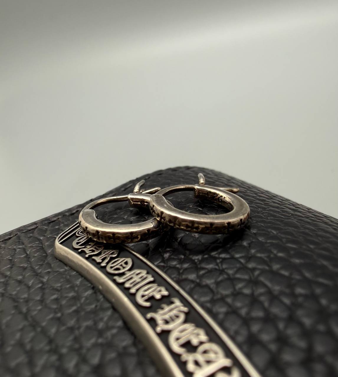 Серьги CHROME HEARTS LUX-136811 фото Серьги CHROME HEARTS Артикул LUX-136811