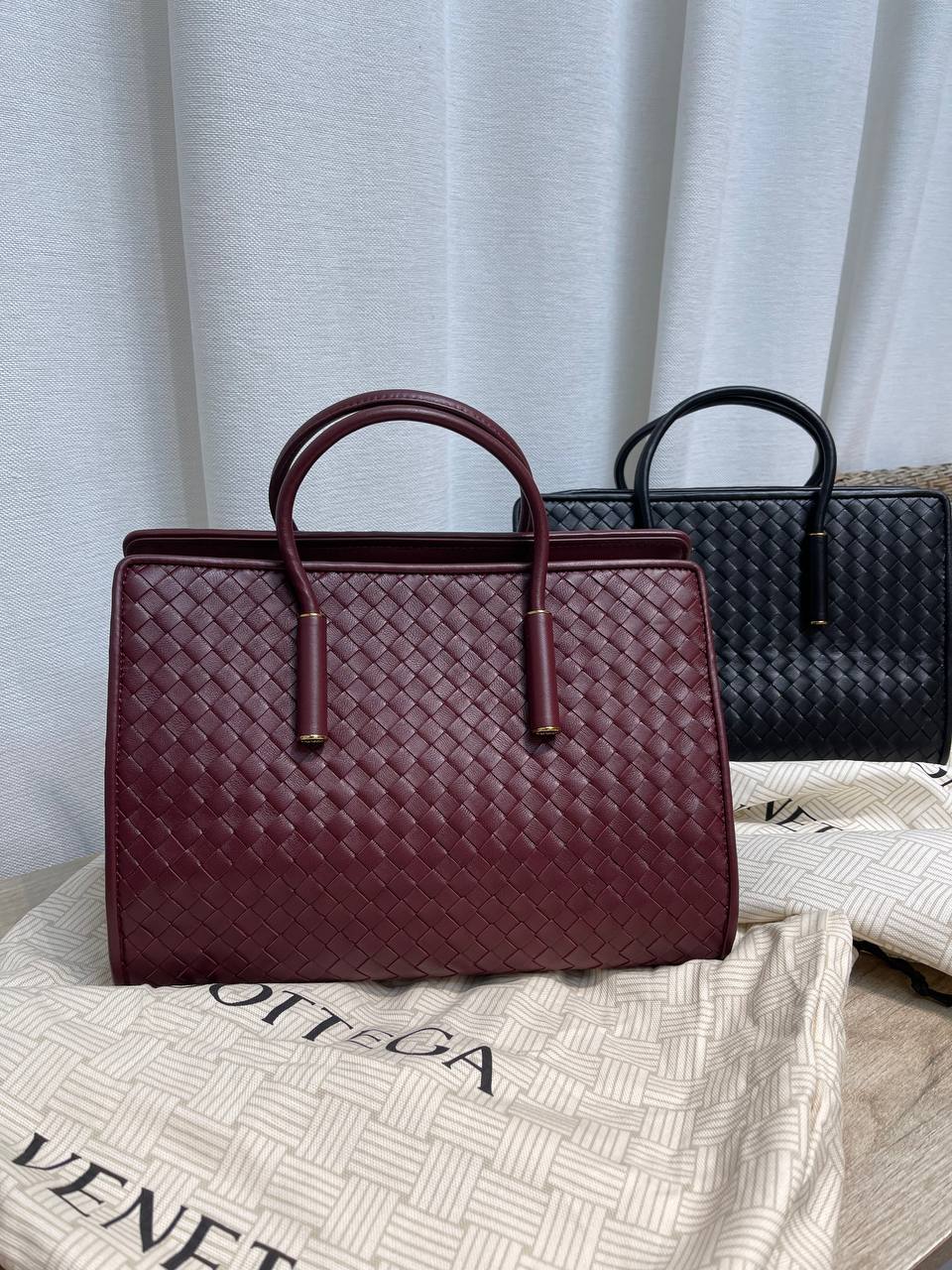 Сумка женская Bottega Veneta LUX-137436 фото Сумка женская Bottega Veneta Артикул LUX-137436