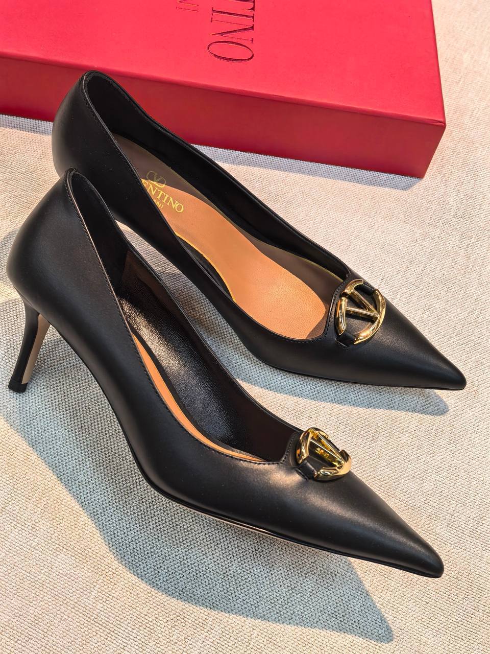 Туфли Valentino LUX-137847 фото Туфли Valentino Артикул LUX-137847