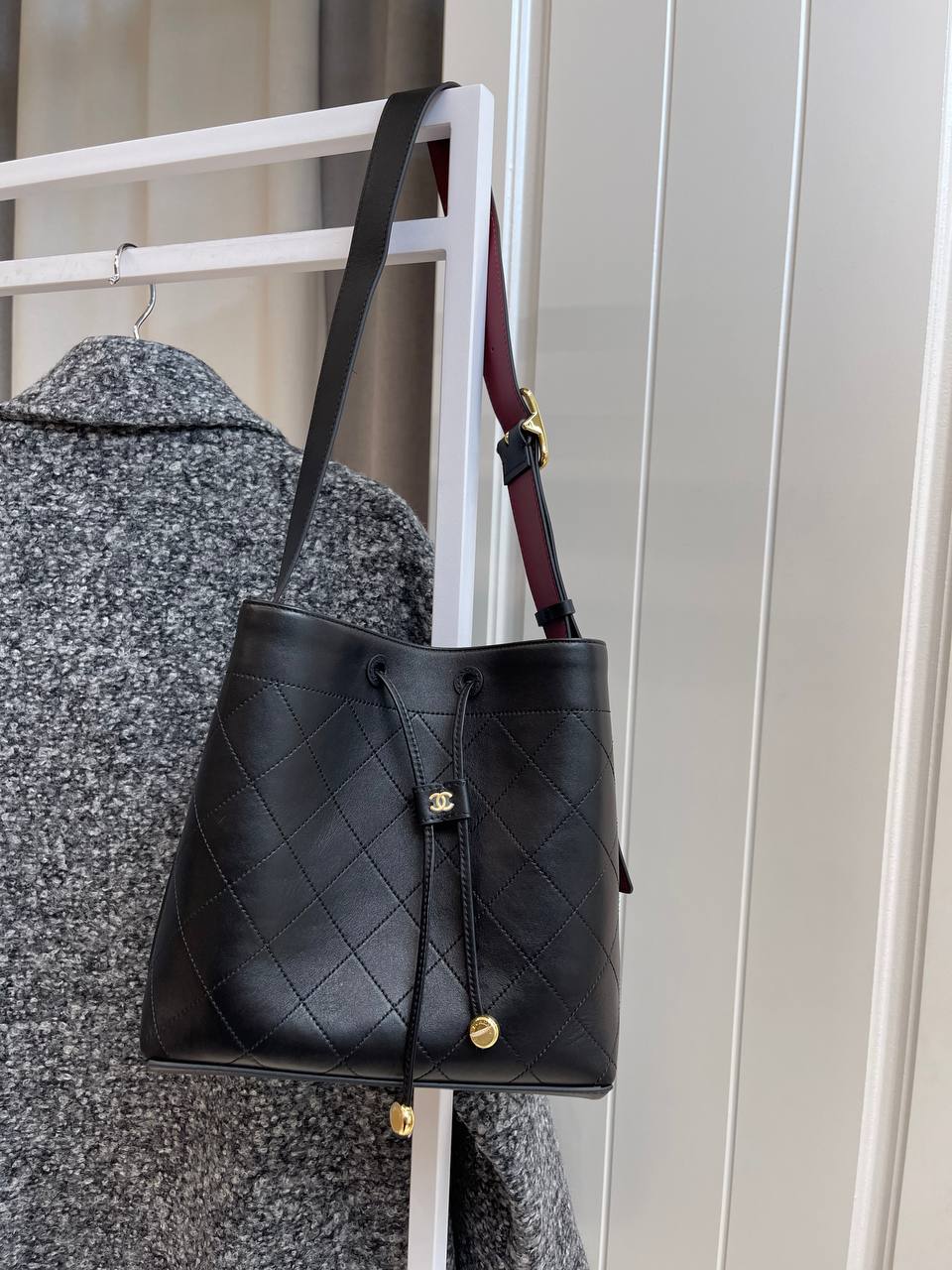 Сумка женская bucket bag Chanel LUX-138260 фото Сумка женская bucket bag Chanel Артикул LUX-138260