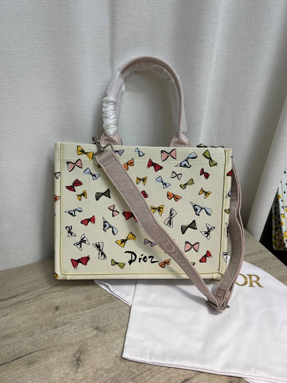 Сумка женская 36 см Christian Dior LUX-134977 фото Сумка женская 36 см Christian Dior Артикул LUX-134977