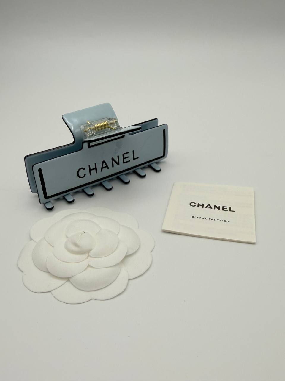 Заколка Chanel LUX-134407 фото Заколка Chanel Артикул LUX-134407