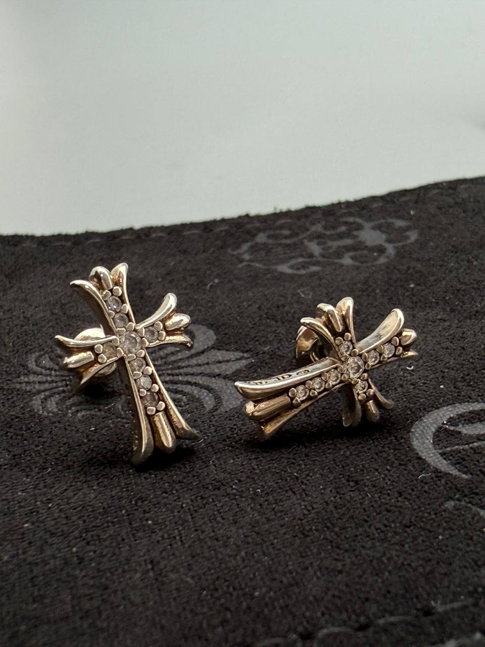 Серьги CHROME HEARTS LUX-136814 фото Серьги CHROME HEARTS Артикул LUX-136814