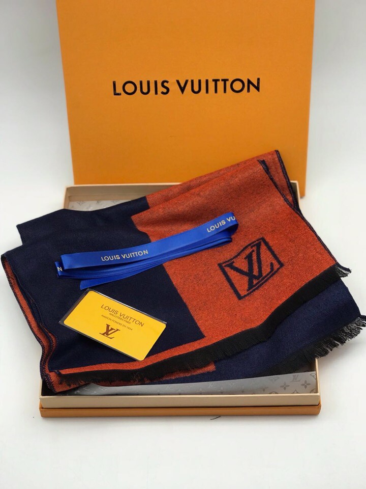 Шарф Louis Vuitton АКС-005 фото Шарф Louis Vuitton Артикул АКС-005