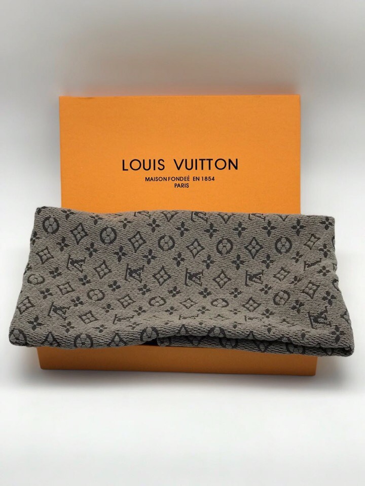 Шарф Louis Vuitton АКС-010 фото Шарф Louis Vuitton Артикул АКС-010