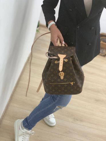 Рюкзак женский  Louis Vuitton LUX-16026