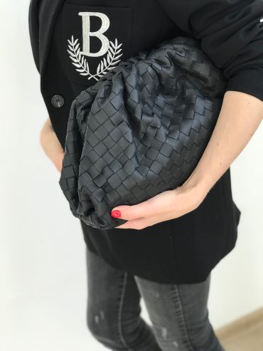 Клатч THE POUCH IN BUTTER CALF Bottega Veneta LUX-17982